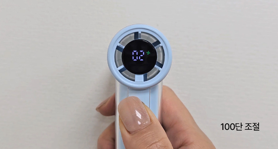 0811_Turbo_Mini_Fan_22_i.jpg