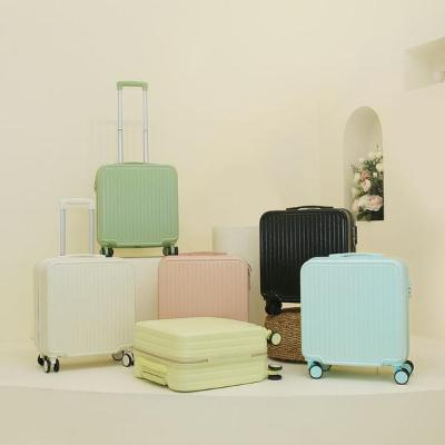 [디베네] 노스텔지어 파스텔 18인치 여행용캐리어