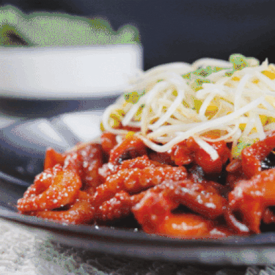 [무료배송/골목식당출연] 포방터 쭈꾸미 볶음 매콤 캠핑 요리 500g(2인) x 2팩