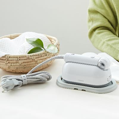 코맘스 2in1 빠른예열 접이식 핸디형 스팀다리미SI1015W