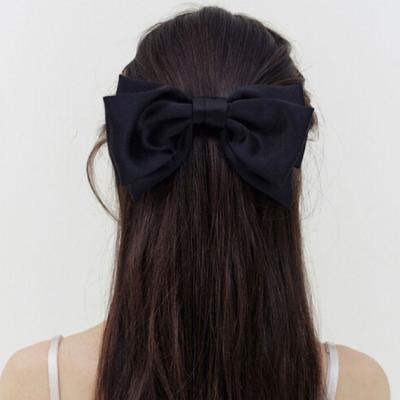 카인더베이비 로지 실키 블랙 리본핀