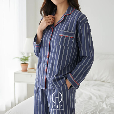 [2026 데일리 여성 파자마] 퍼플문 레드포인트 스트라이프 셔츠형 잠옷 상하세트 루즈핏 홈웨어 원사이즈