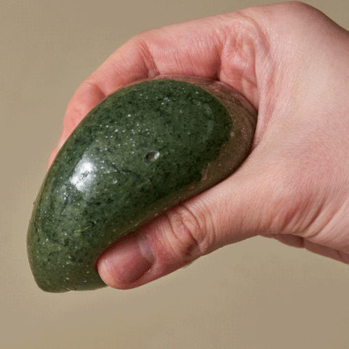 [귀빈정] 30년전통 울산 행복떡집 수제 해풍 쑥 인절미 1kg(약 8개~9개)+콩가루 150g [일명 물방울떡]